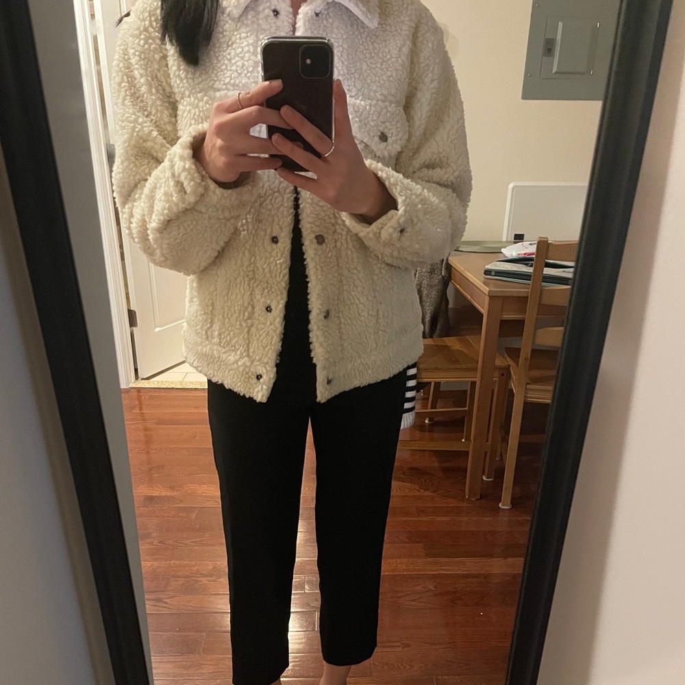levi’s faux fur jacket